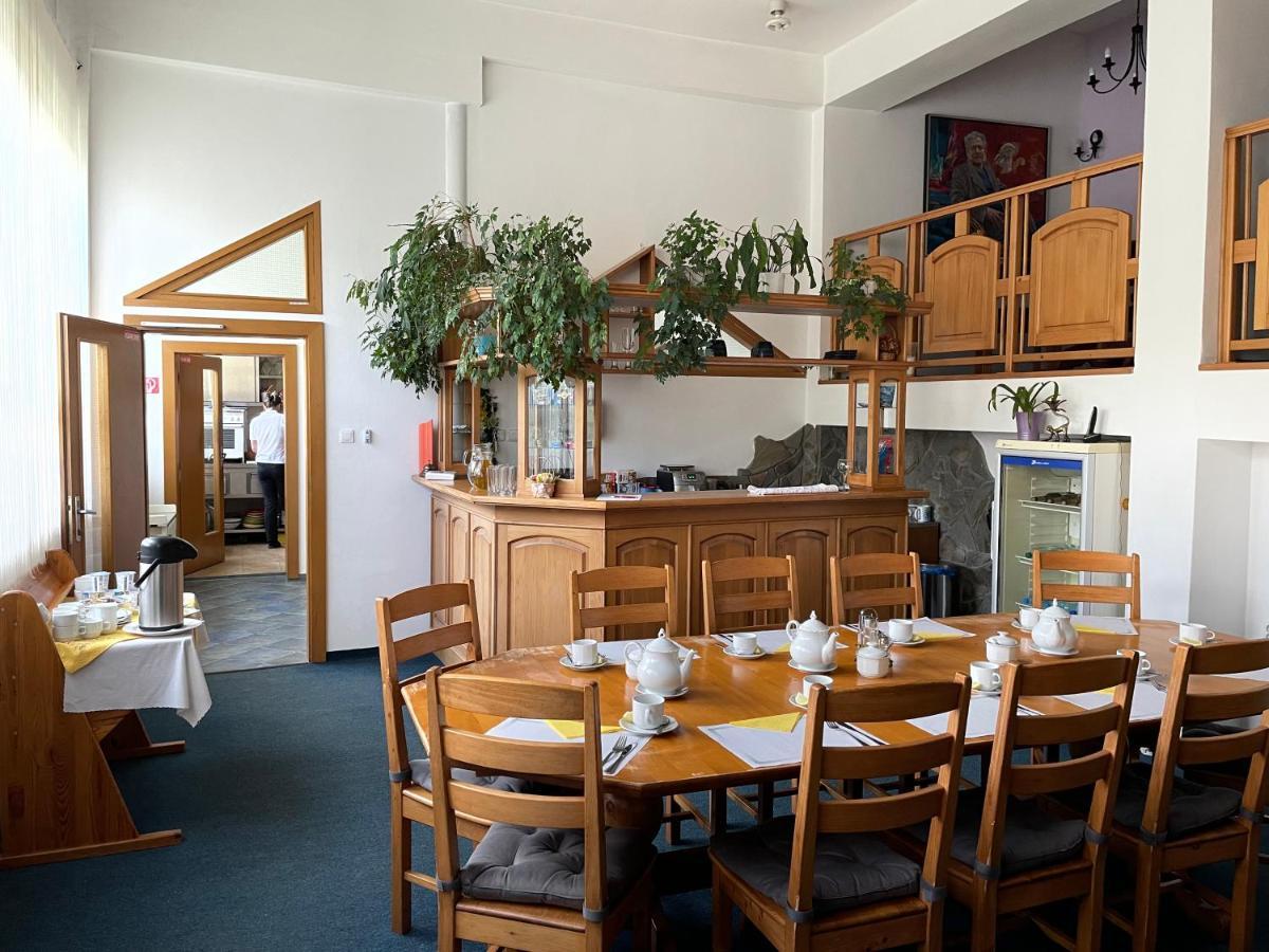 Hotel Brainy Krasno nad Kysucou Bagian luar foto