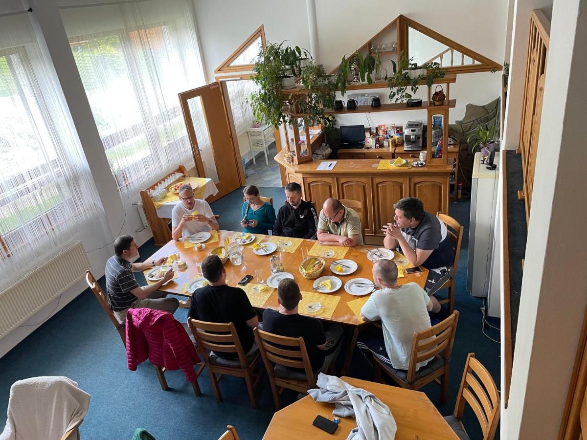 Hotel Brainy Krasno nad Kysucou Bagian luar foto