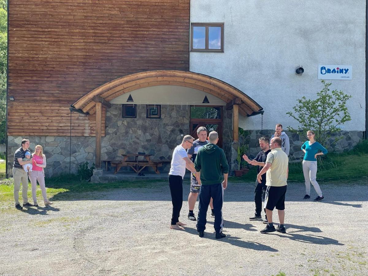 Hotel Brainy Krasno nad Kysucou Bagian luar foto